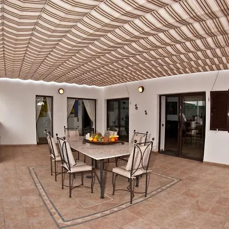 Villa Yuca 13 *
