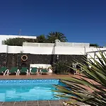 Yuca 13 فيلة